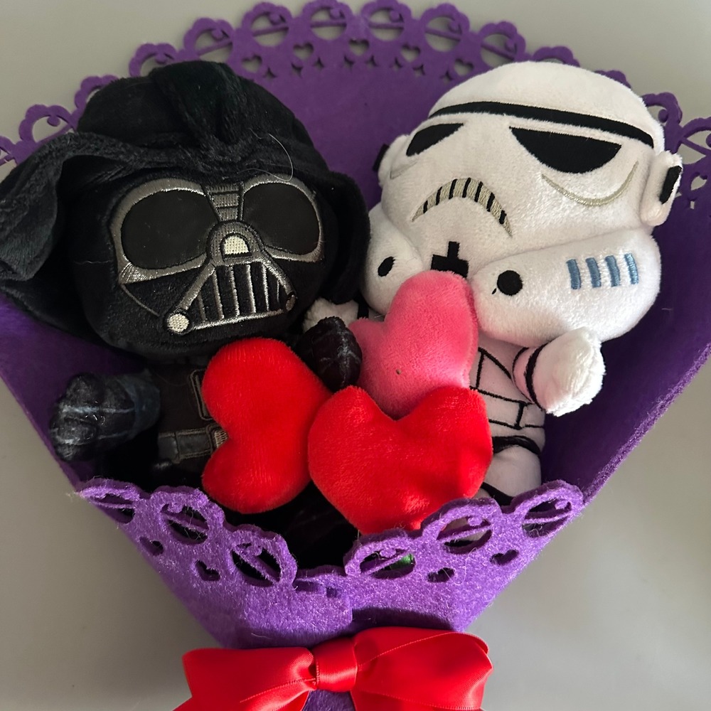 Star Wars Darth Vader Stormtrooper Plush Bouquet Valentine Gift Just Play Purple